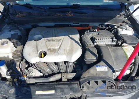 2012 Hyundai Sonata Hybrid from USA, damaged, VIN KMHEC4A46CA034105